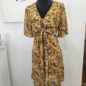 [ Mittoshop] Women' size Large yellow/ floral v neck midi dress with long tie 💛
